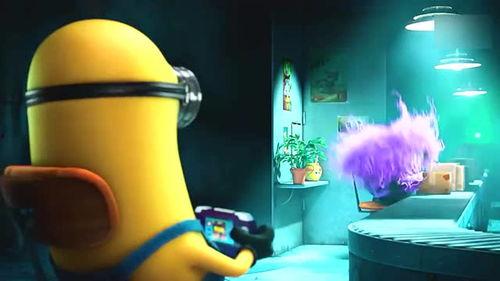 小黄人准备吃瓜,瓜果飘香，欢乐无限